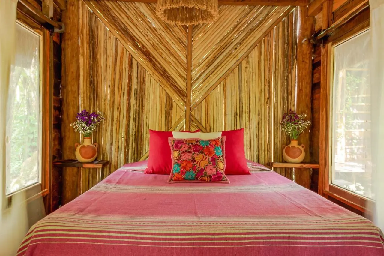 Madre Tierra Eco Habitat Guest House Puerto Morelos Country house